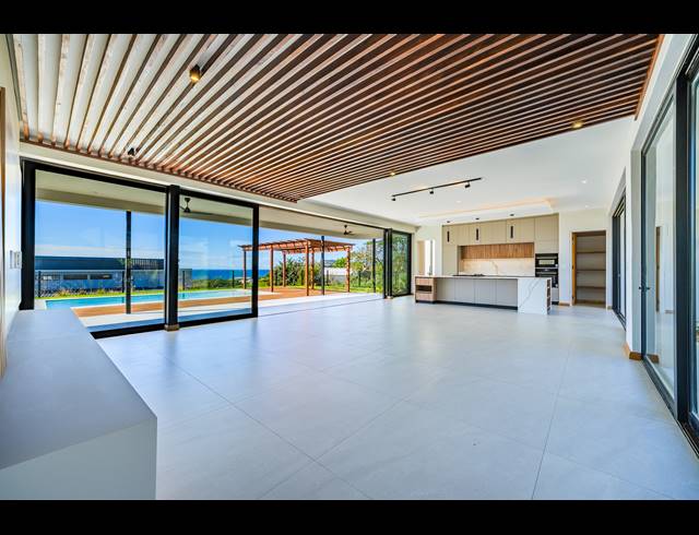 4 BEDROOM HOUSE FOR SALE IN ZULULAMI LUXURY COASTAL ESTATE